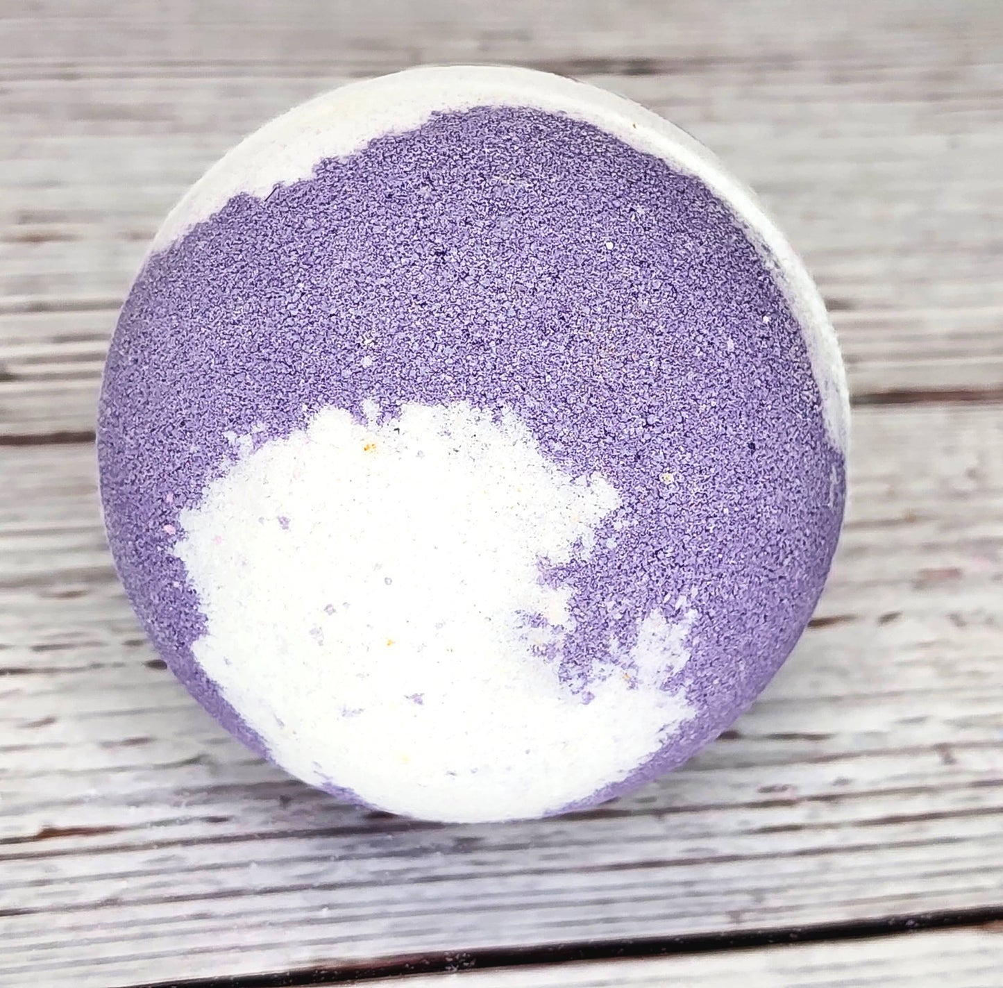 Lavender Vanilla Bath Bomb Fizzy